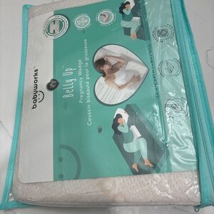 Pregnancy wedge